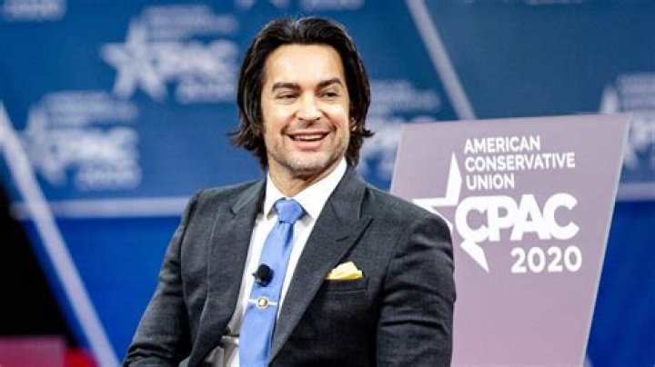 Brandon Straka